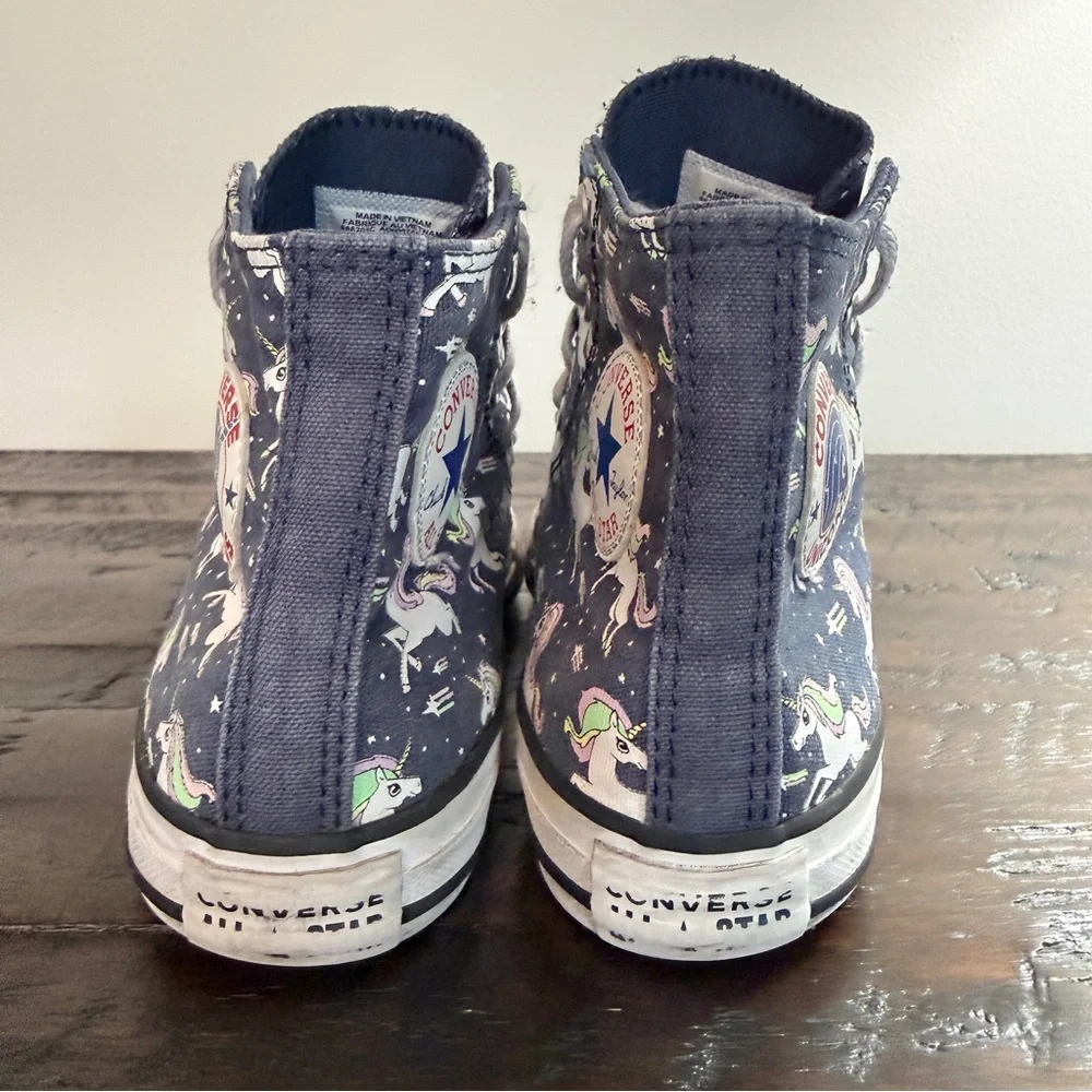 Converse Kids Chuck Taylor All Star Unicorns High Top Unicons in Navy Size 3